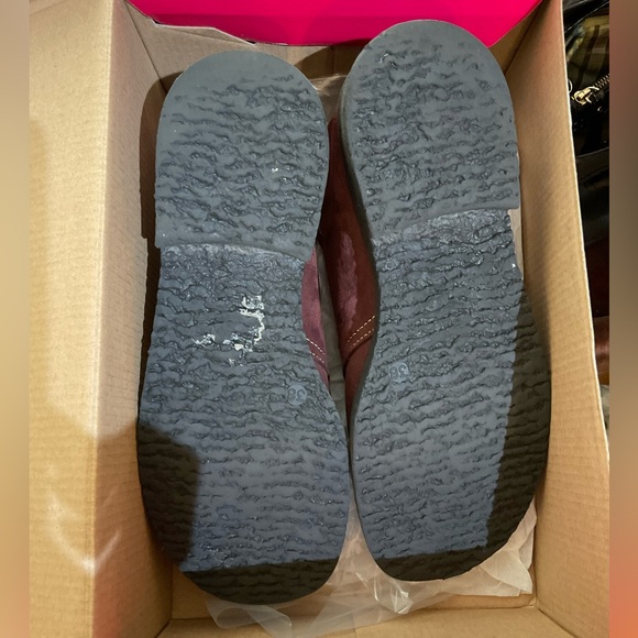 Purple suede chukka boot-inspired lace-up ankle booties - Picture 2 of 2